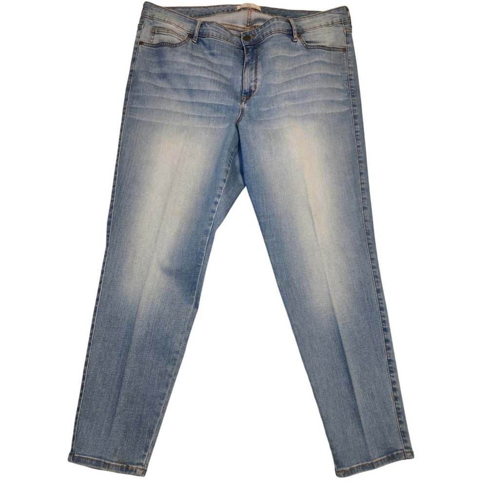 CJ by Cookie Johnson Light‎ Wash Straight Leg Stretch Denim Jeans 20W
